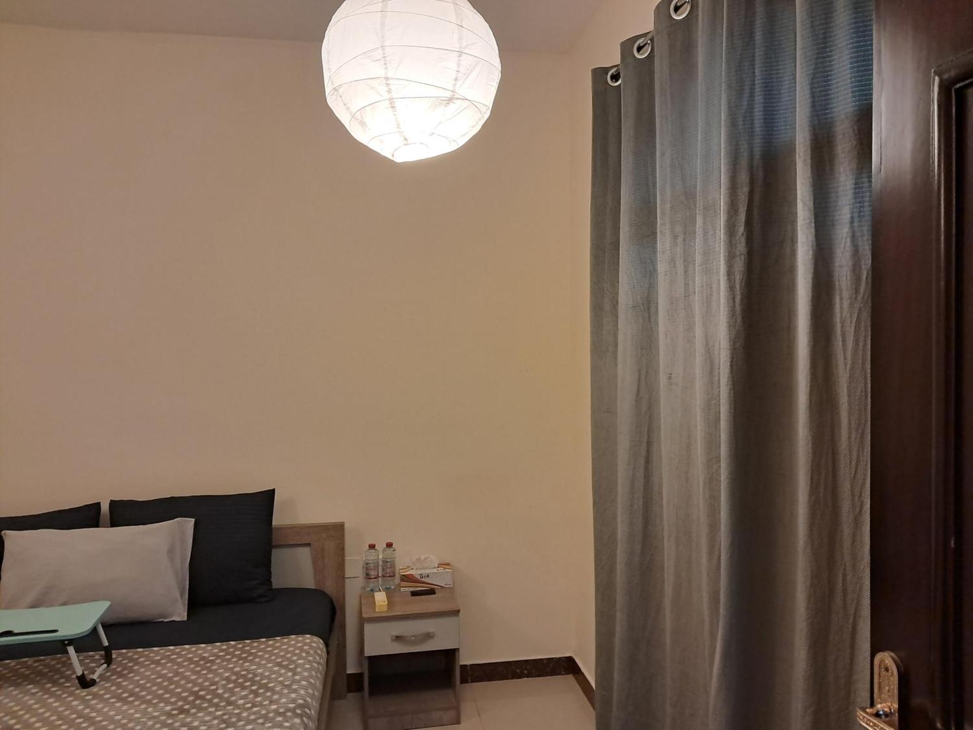 Homestay House Zayed Airport